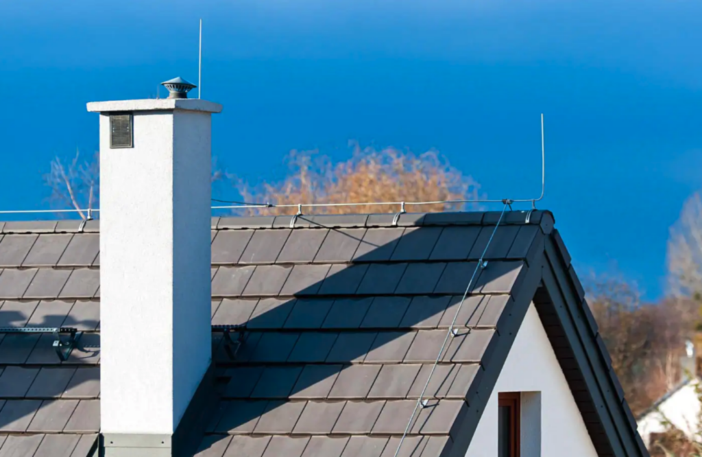 Protecting Your Home From Thuderstorms 3